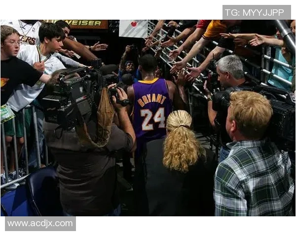 深圳篮球队在世界杯舞台上的崛起与奋斗历程全景回顾 深圳篮球队在世界杯舞台上的崛起与奋斗历程全景回顾