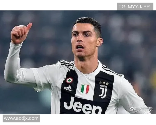 足球场上的时尚风潮绑头发的明星球员展现个性魅力 足球场上的时尚风潮绑头发的明星球员展现个性魅力