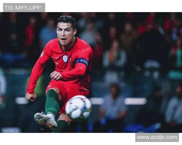 足球明星猝死现场奇迹复苏背后揭示的健康隐患与运动员心理压力 足球明星猝死现场奇迹复苏背后揭示的健康隐患与运动员心理压力