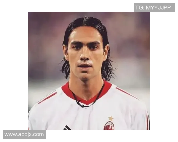 各大帅哥足球明星的魅力与风采揭秘，谁是你心中的最佳球员