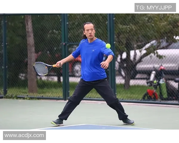 广州网球队技术水平创新高引发关注网球技术排名再攀新高峰 广州网球队技术水平创新高引发关注网球技术排名再攀新高峰